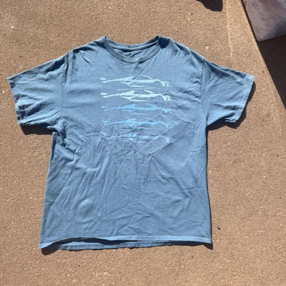 Artisan-crafted Men's Blue T-shirt